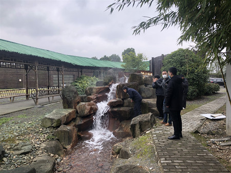 室外2.jpg 室外2.jpg