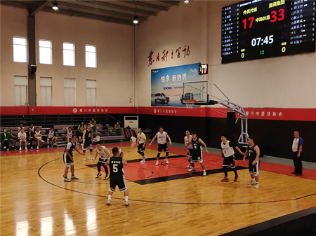 半場.jpg 半場.jpg